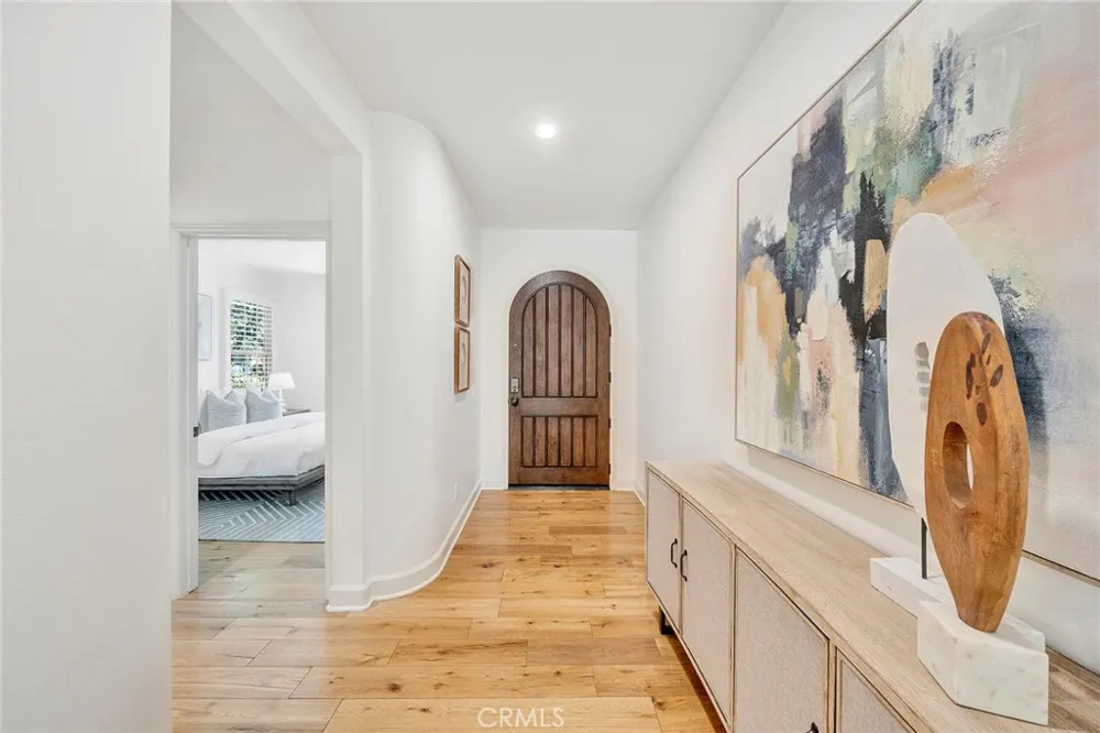 50 Statuary Irvine, CA 92620