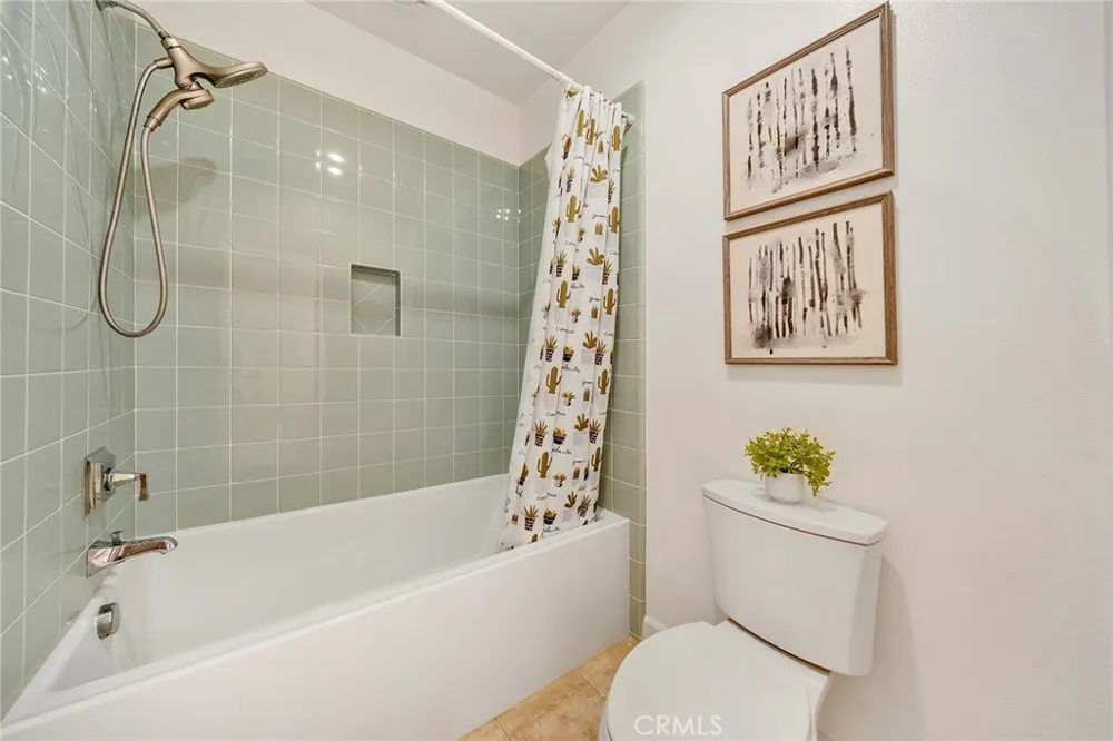 50 Statuary Irvine, CA 92620