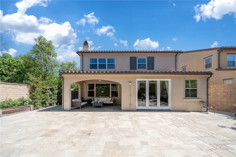 50 Statuary Irvine, CA 92620