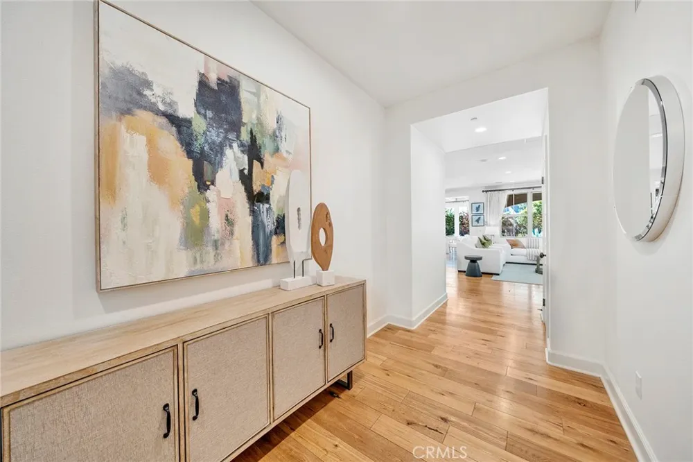 50 Statuary Irvine, CA 92620