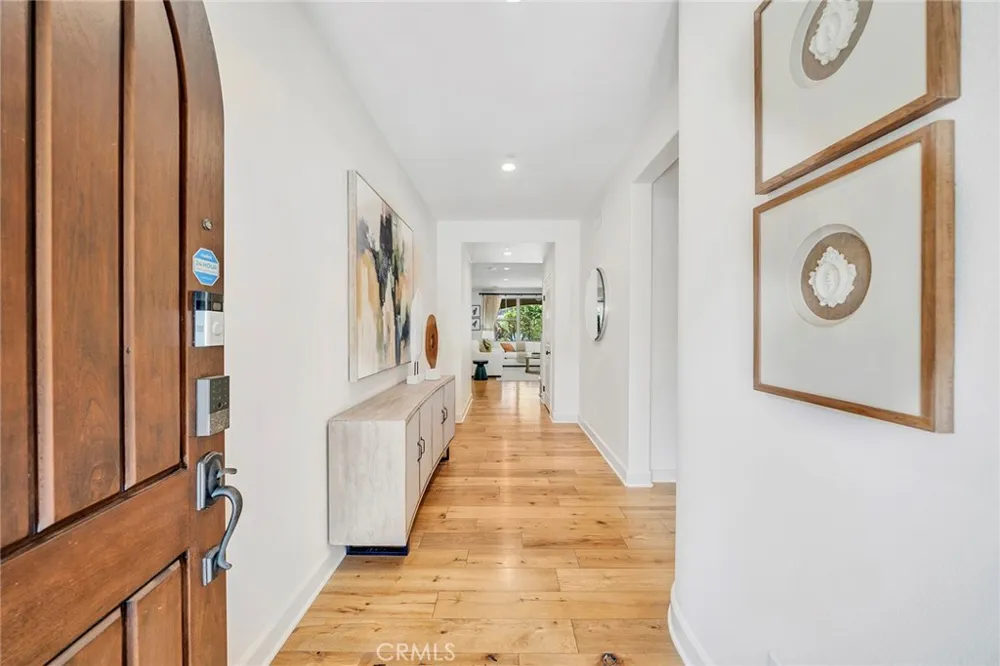 50 Statuary Irvine, CA 92620