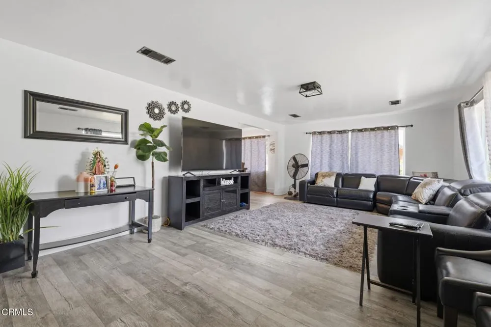 1000 Cadway Street Santa Paula, CA 93060