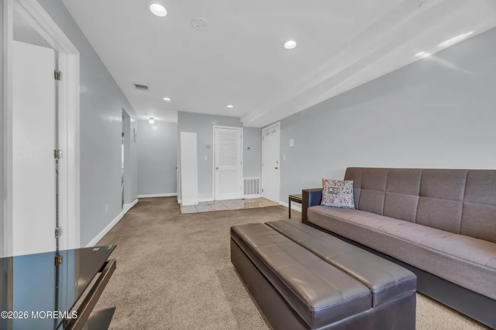 393 College Drive #393 Edison, NJ 08817