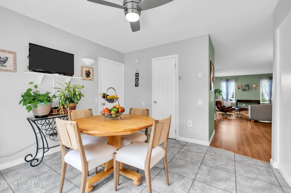 414 Andover Drive #414C Monroe, NJ 08831