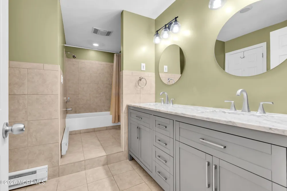 414 Andover Drive #414C Monroe, NJ 08831