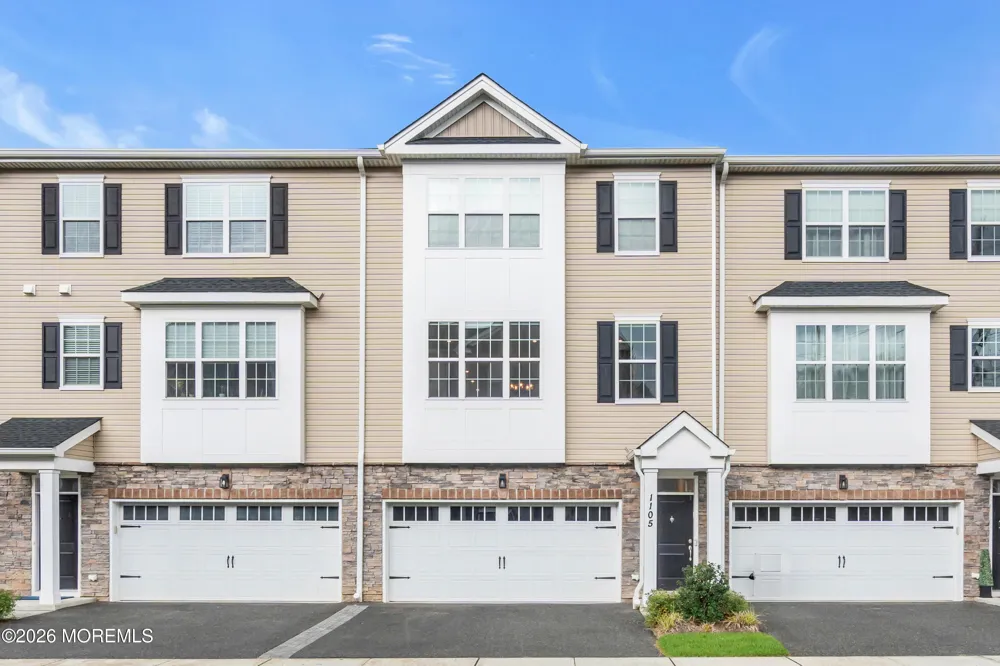 1105 Arose Lane Middletown, NJ 07748