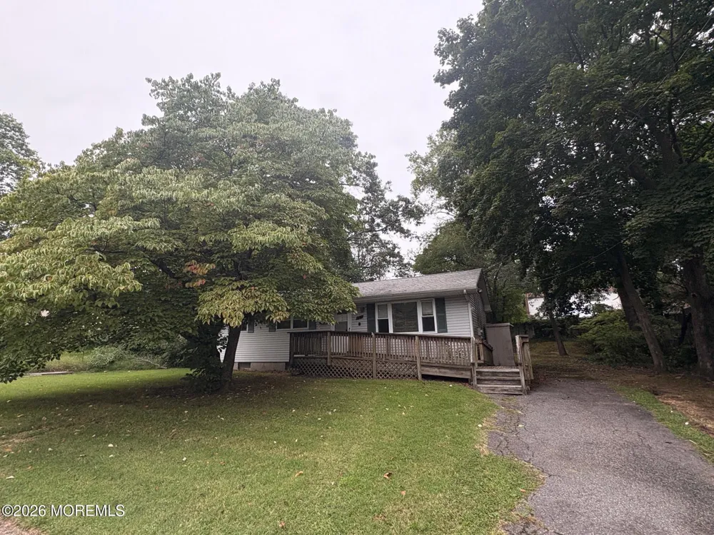 11 Brookwood Parkway Jackson, NJ 08527