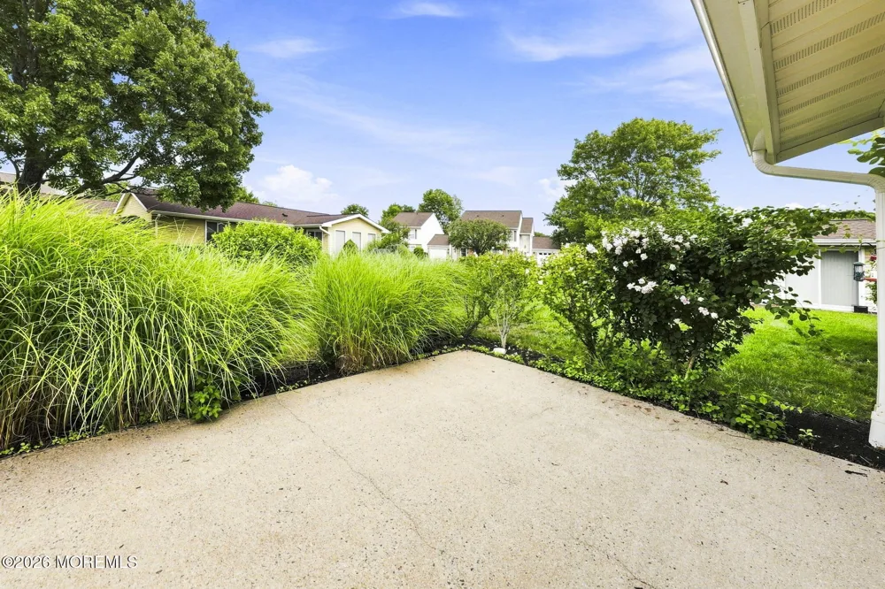 433 A Andover Drive Monroe, NJ 08831