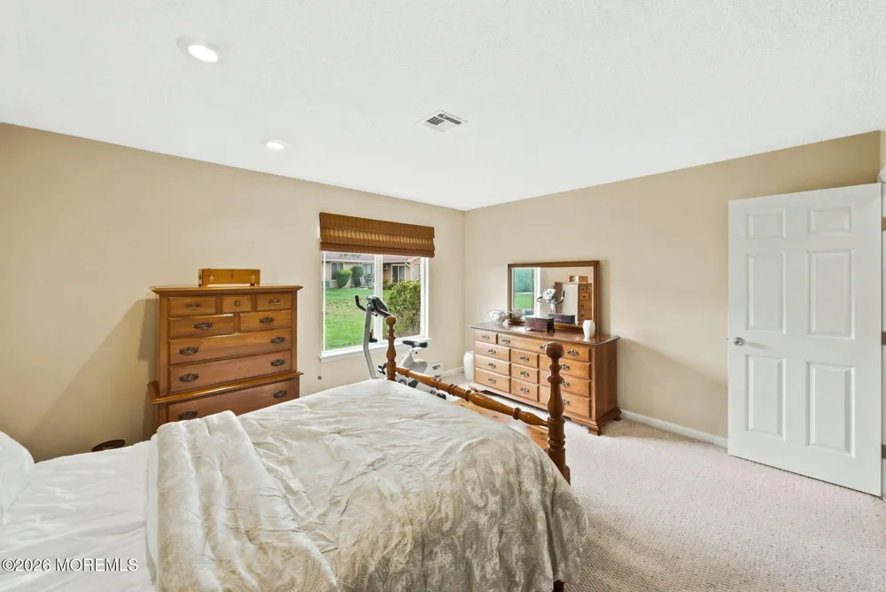 433 A Andover Drive Monroe, NJ 08831