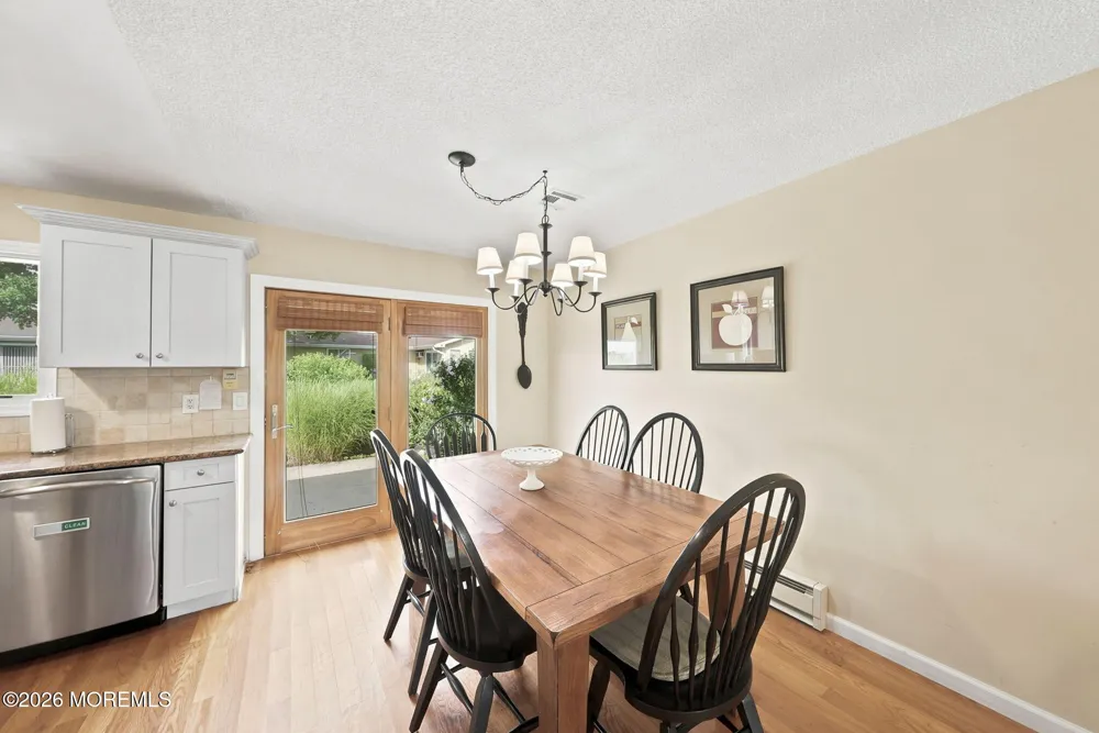 433 A Andover Drive Monroe, NJ 08831