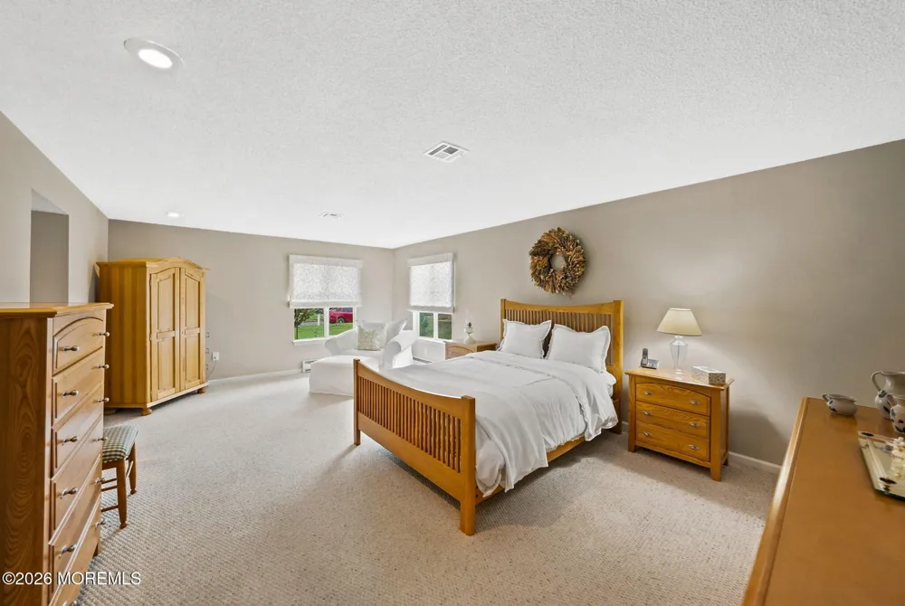 433 A Andover Drive Monroe, NJ 08831