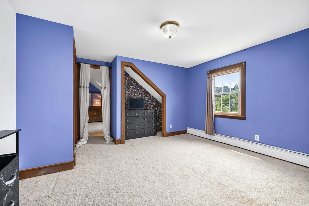 5891 Wood School Road Freeport, MI 49325