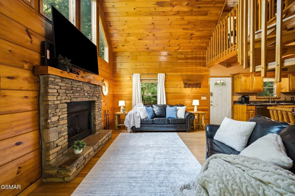 3163 Sourwood Way Sevierville, TN 37862