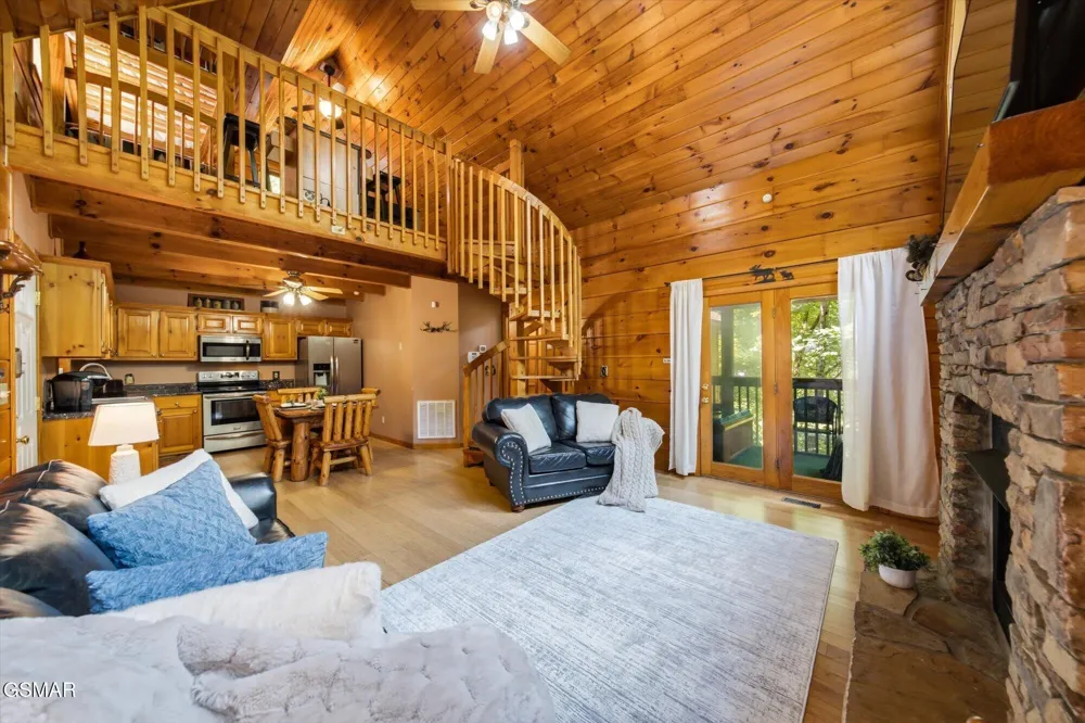3163 Sourwood Way Sevierville, TN 37862