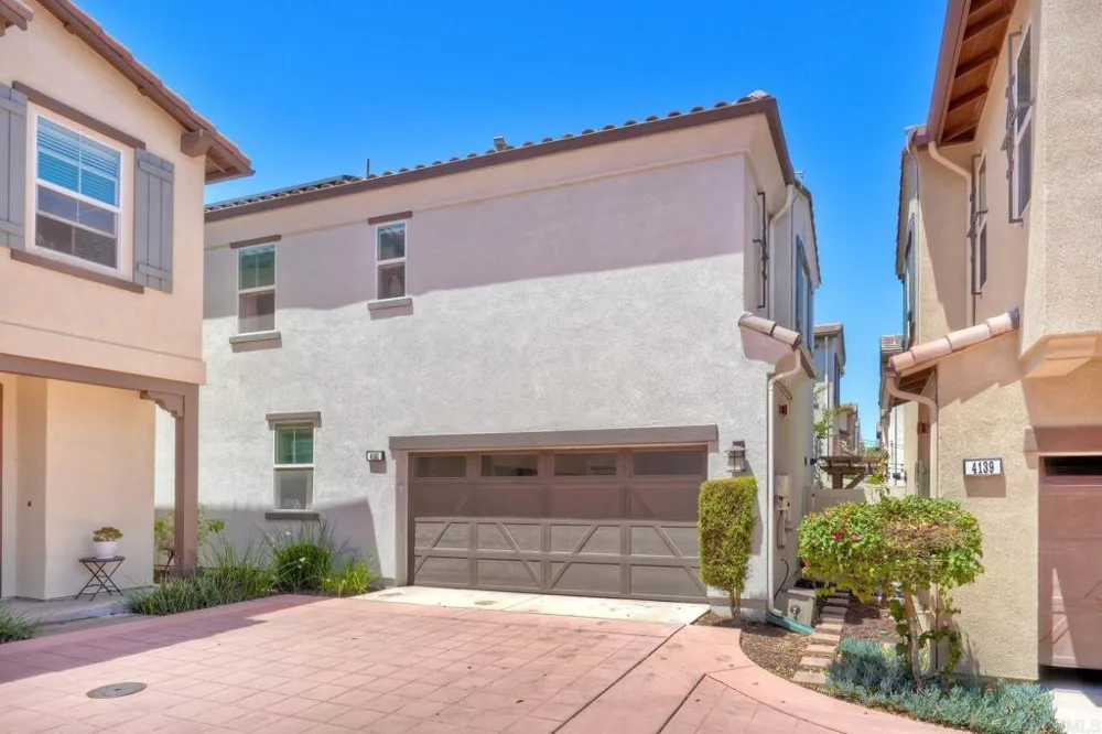 4141 Mission Tree Way Oceanside, CA 92057
