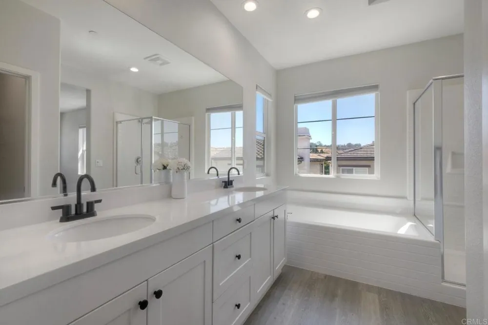 4141 Mission Tree Way Oceanside, CA 92057
