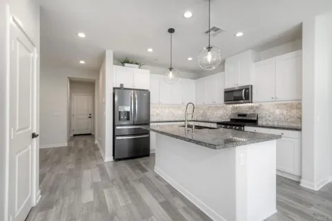 4141 Mission Tree Way