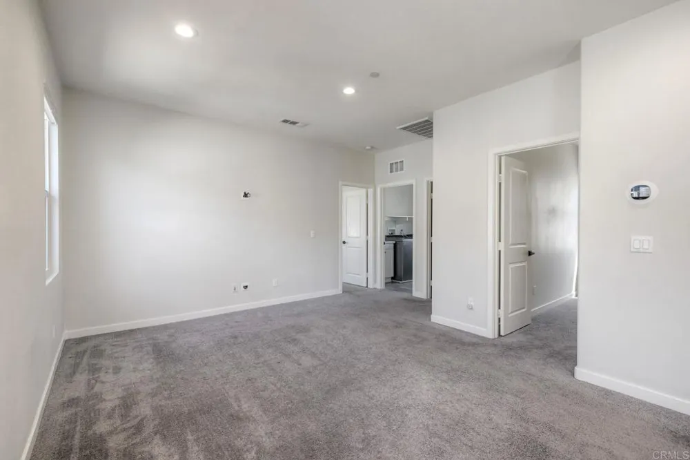 4141 Mission Tree Way Oceanside, CA 92057