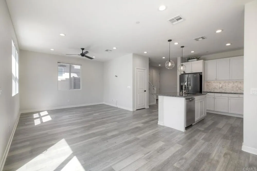 4141 Mission Tree Way Oceanside, CA 92057