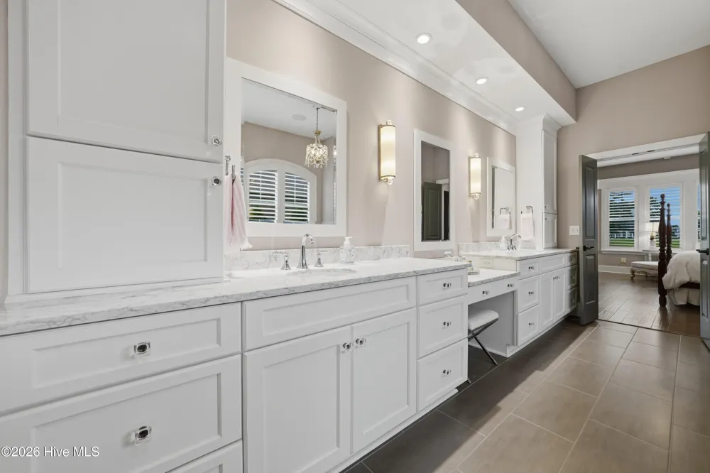 2236 Compass Pointe North Wynd NE Leland, NC 28451