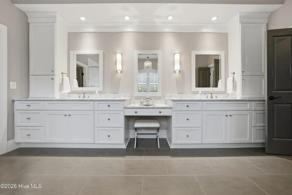 2236 Compass Pointe North Wynd NE Leland, NC 28451