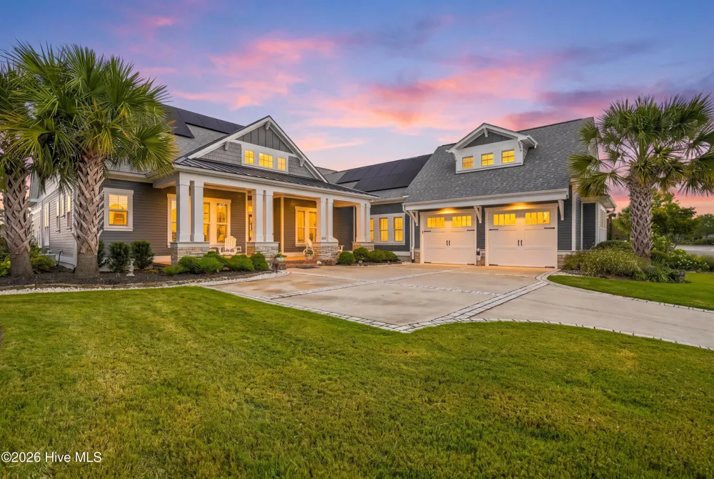 2236 Compass Pointe North Wynd NE Leland, NC 28451