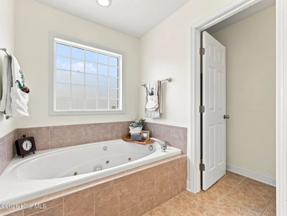 164 Weste Avenue Jacksonville, NC 28540