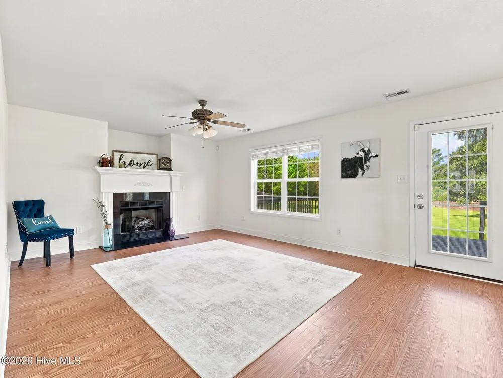 164 Weste Avenue Jacksonville, NC 28540