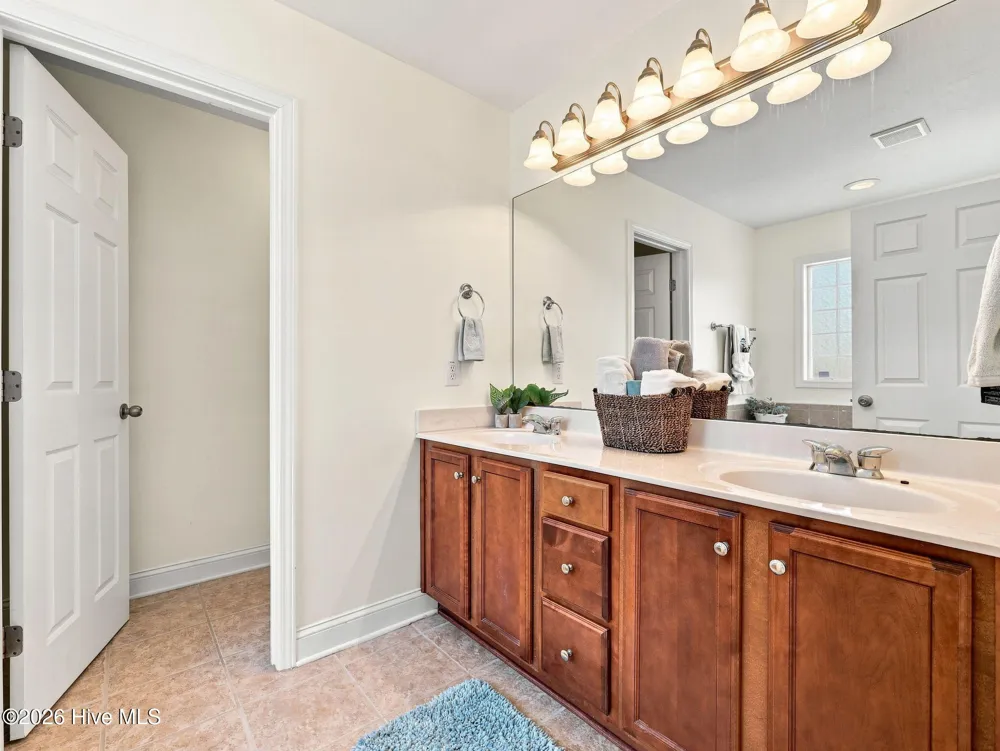 164 Weste Avenue Jacksonville, NC 28540
