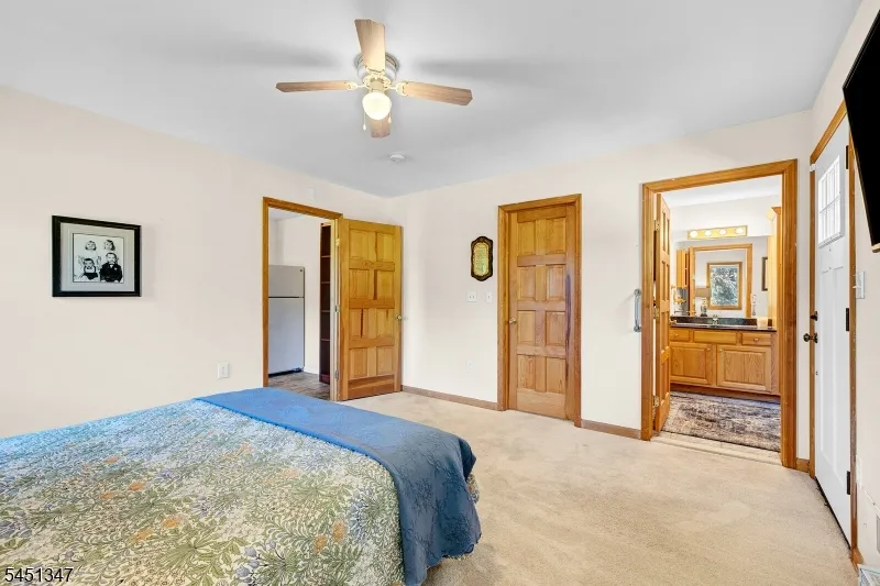 11 Tara Way Franklin, NJ 08867