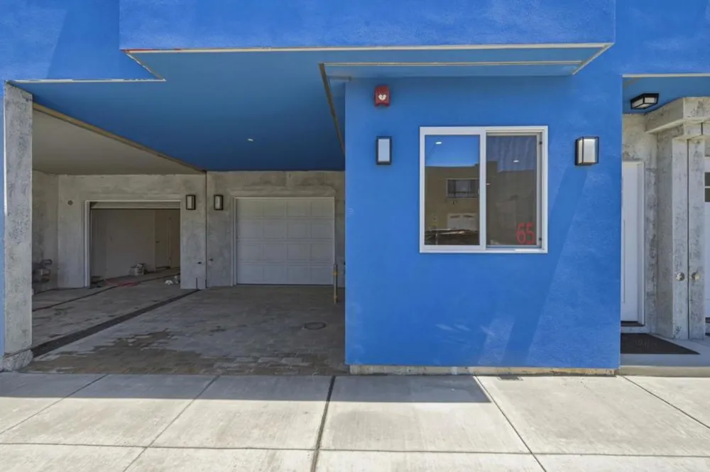55 Calgary Street Daly City, CA 94014