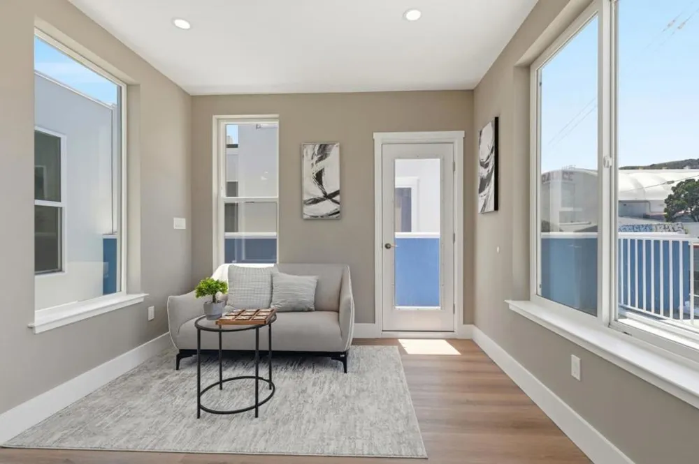 55 Calgary Street Daly City, CA 94014