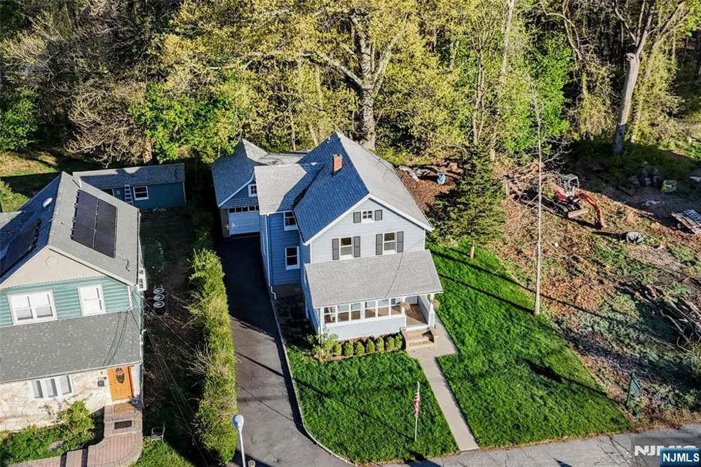 36 Hines Mahwah, NJ 07430