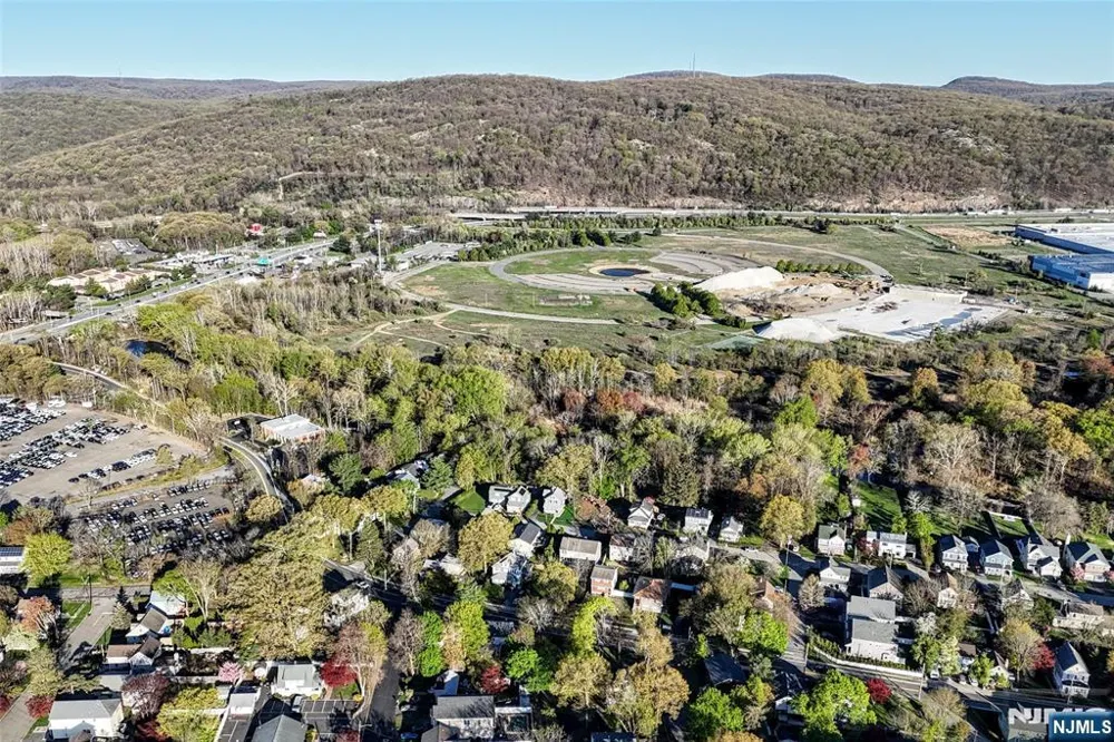 36 Hines Mahwah, NJ 07430