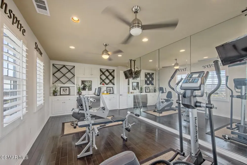 13854 Saddleback Drive Moorpark, CA 93021