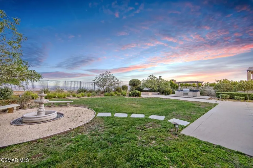 13854 Saddleback Drive Moorpark, CA 93021