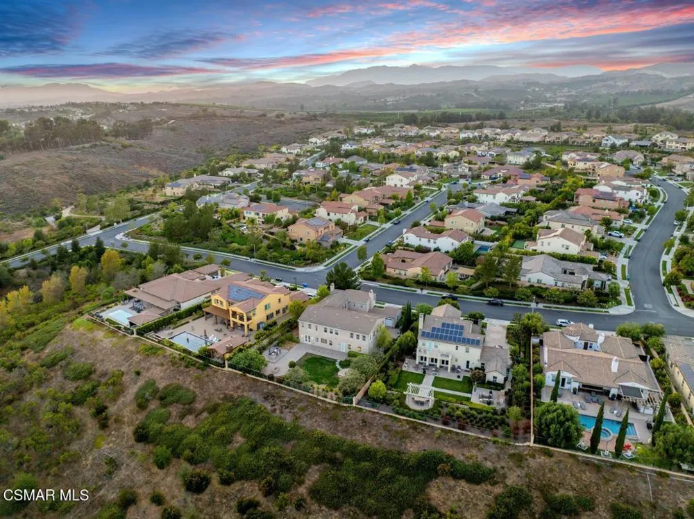 13854 Saddleback Drive Moorpark, CA 93021