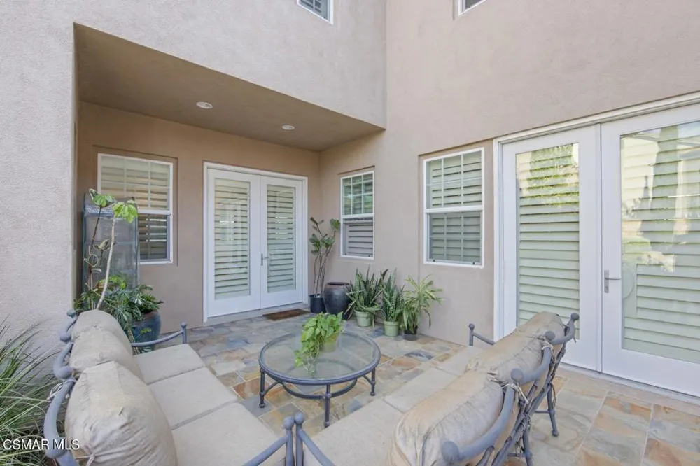 13854 Saddleback Drive Moorpark, CA 93021