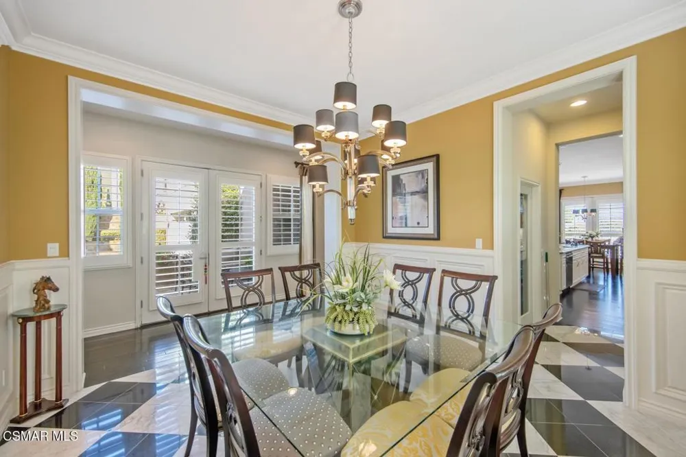 13854 Saddleback Drive Moorpark, CA 93021
