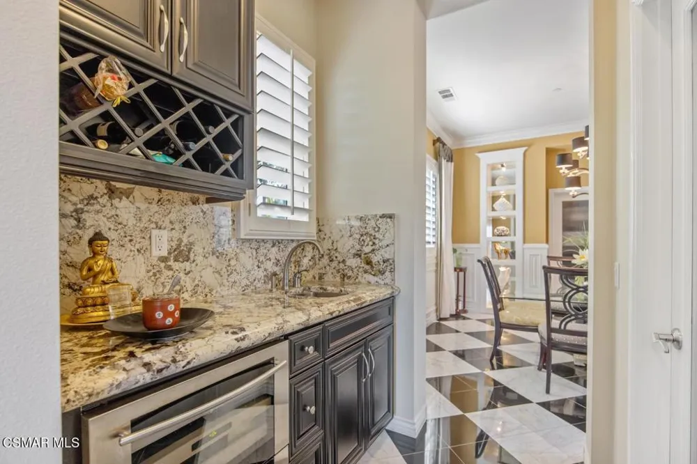 13854 Saddleback Drive Moorpark, CA 93021