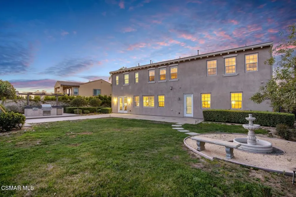 13854 Saddleback Drive Moorpark, CA 93021