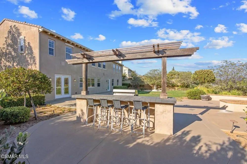 13854 Saddleback Drive Moorpark, CA 93021