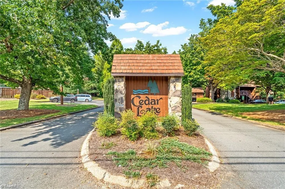 128 Cedar Lake Trail Winston-Salem, NC 27104