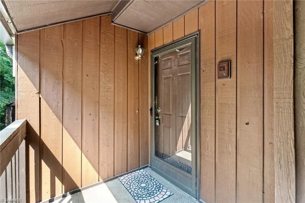 128 Cedar Lake Trail Winston-Salem, NC 27104