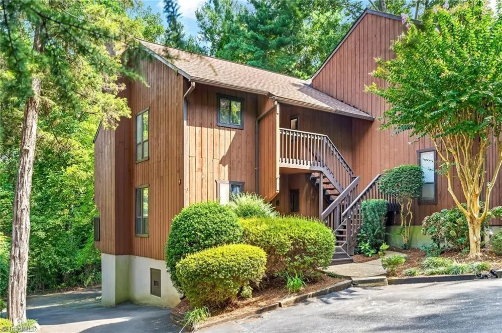 128 Cedar Lake Trail Winston-Salem, NC 27104