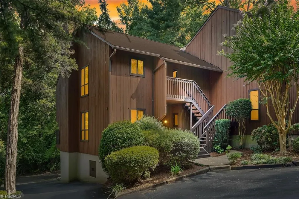 128 Cedar Lake Trail Winston-Salem, NC 27104