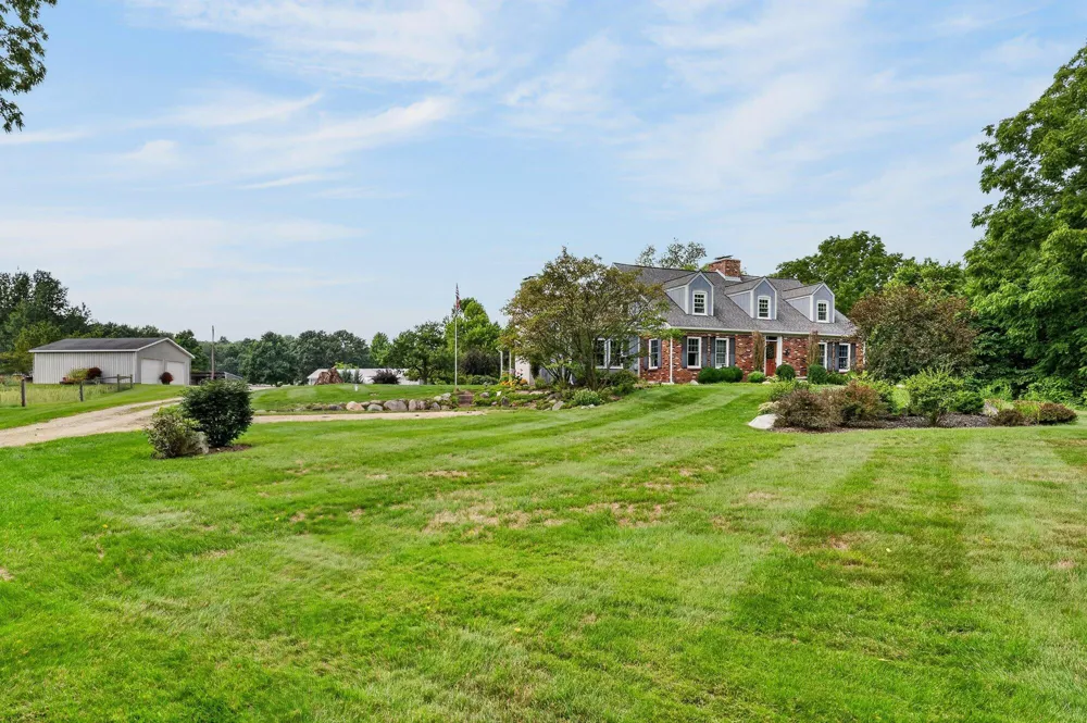 5891 Wood School Road Irving Township, MI 49325
