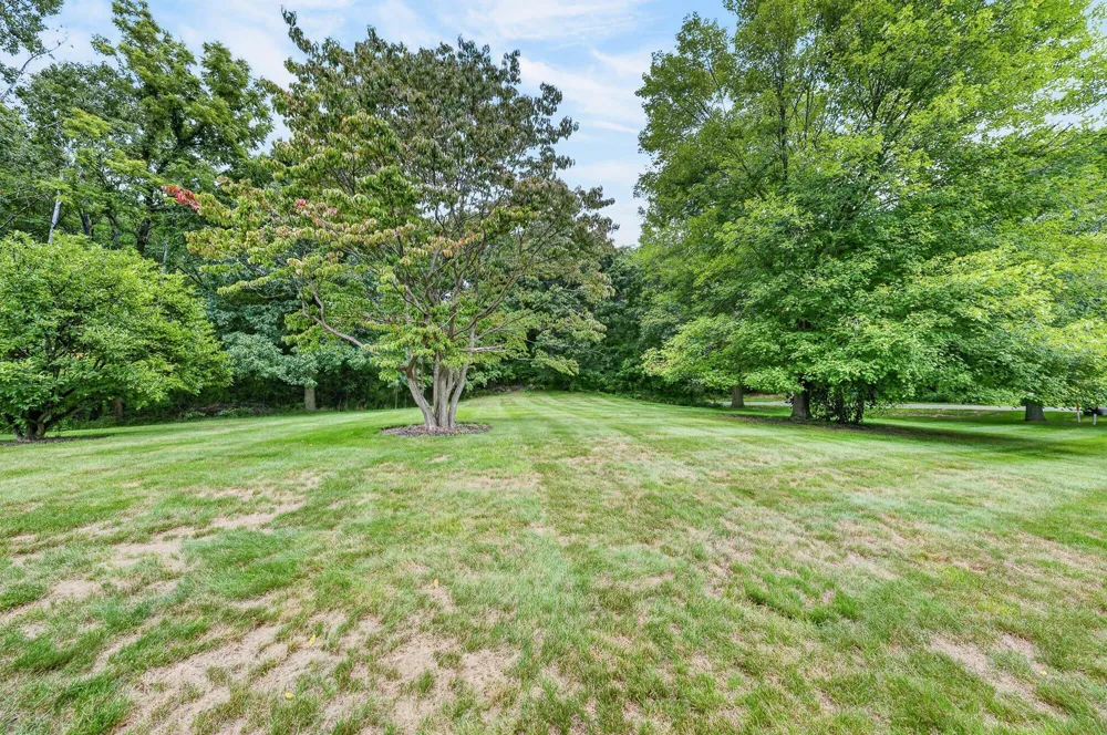 5891 Wood School Road Irving Township, MI 49325