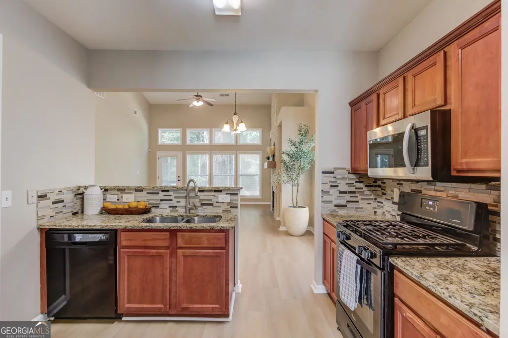 2128 Staunton DR Duluth, GA 30096