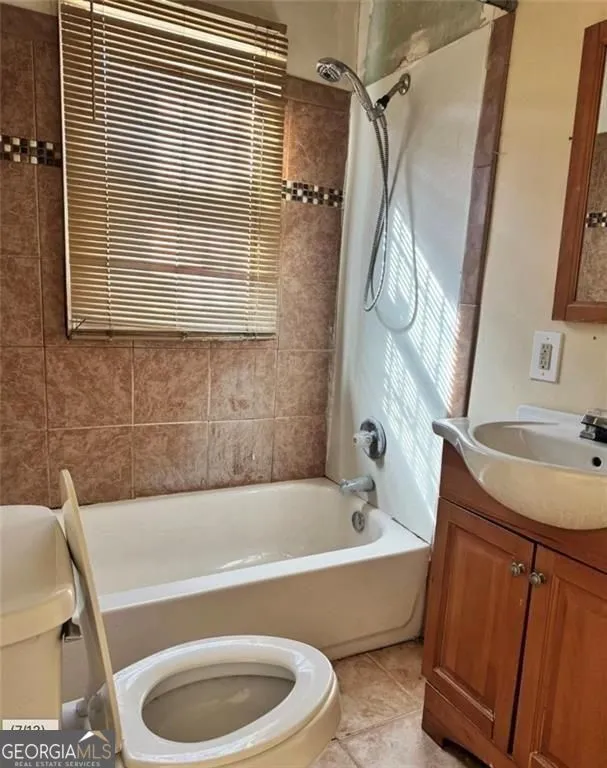 1179 Panola RD Stone Mountain, GA 30088